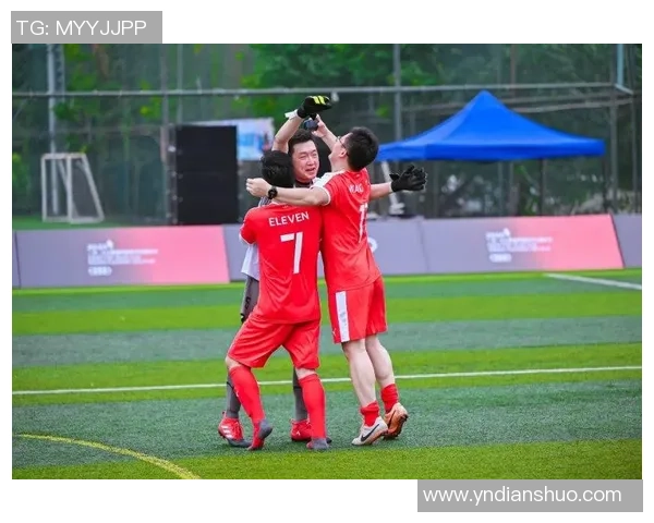 玉树足球球星崛起之路：从草根到绿茵场的传奇故事